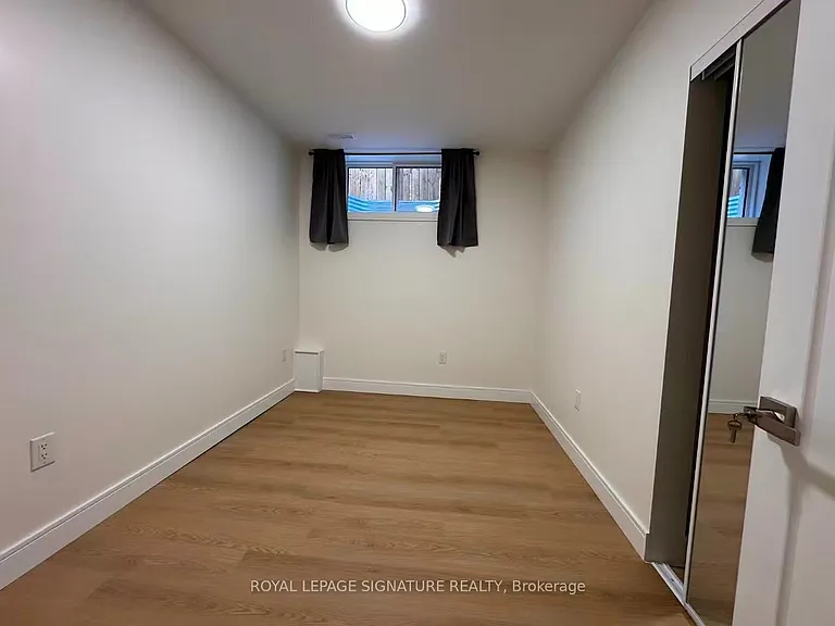 53 Bishop Ave #1B — Photo 4