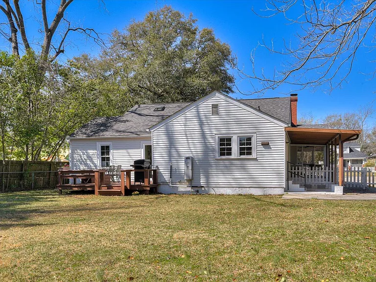 126 Horry St SE — Photo 40