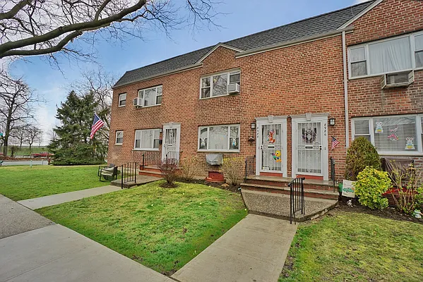 Sold by Four Seasons Realty Co. | media 53