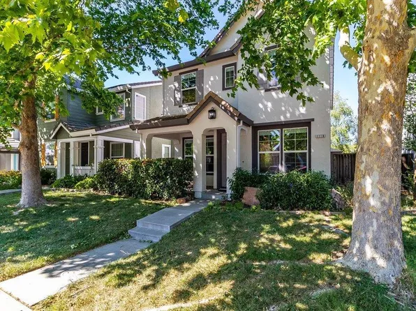 1116 Valley Glen Drive, Dixon, CA 95620