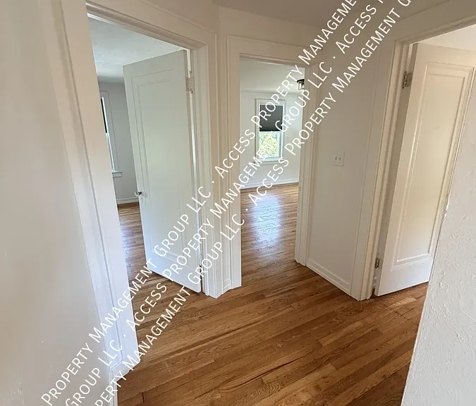 1426 Elliott St SE — Photo 13