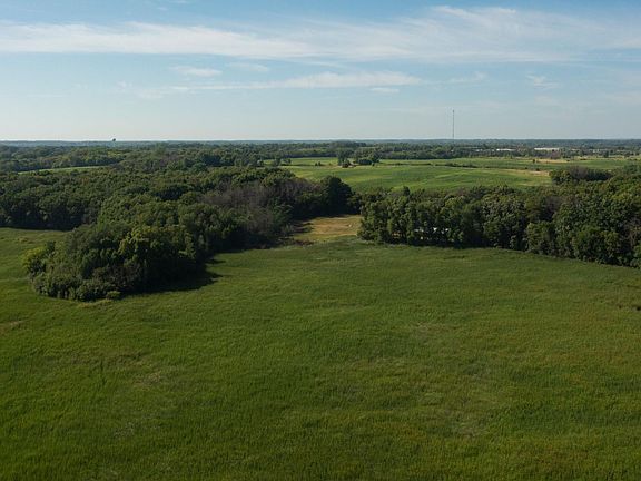 3rd image of 1625 Blackfoot Trl