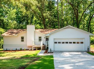 2690 Shady Hill Ct, Snellville, GA 30039