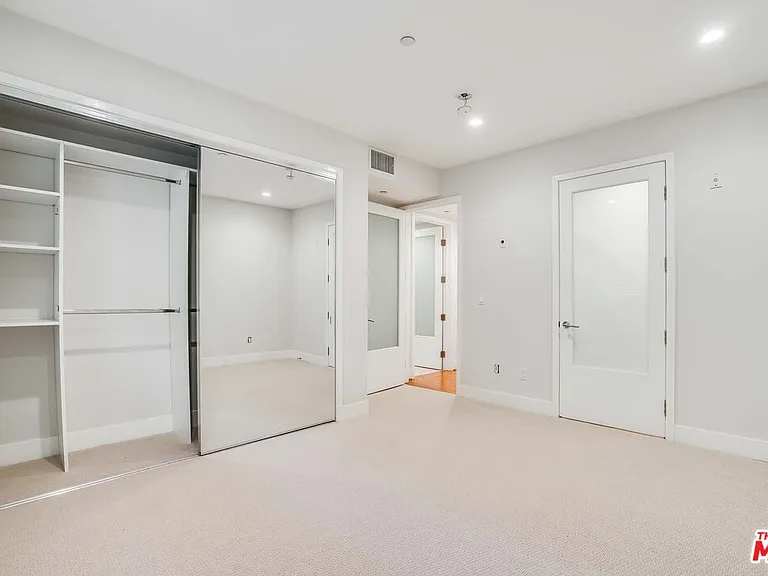 1517 S Bentley Ave #304 — Photo 10