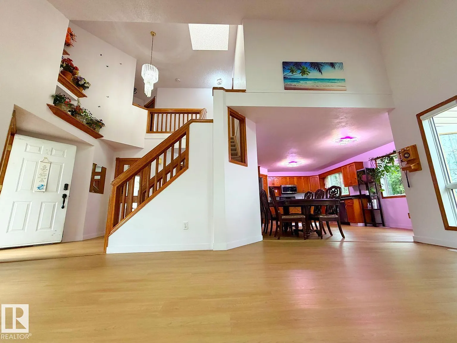 3 bed, 3.5 bath, 1603 sqft, $2,800 — Photo 2