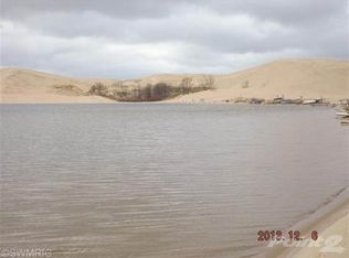 1843 N Shore Dr, Mears, MI 49436