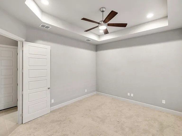 1113 Moonstone St — Photo 13