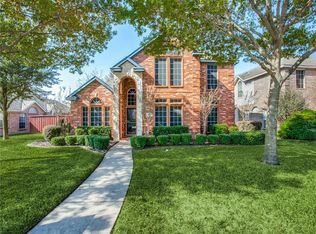 405 White Stone Hill Dr, Desoto, TX 75115