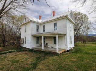 576 Ridge Rd, New Market, VA 22844