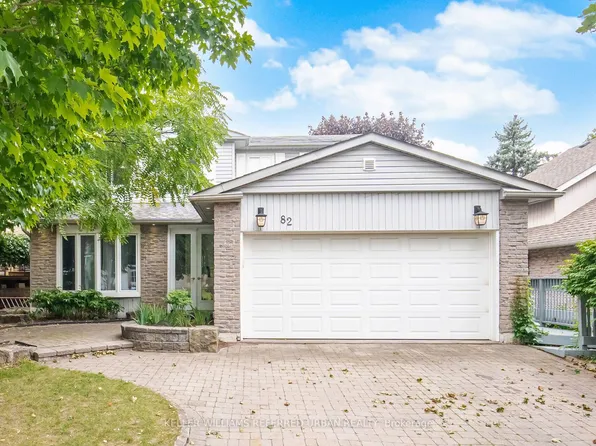82 Eastman Cres, Newmarket, ON L3Y 5S2