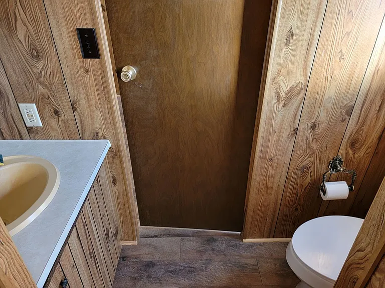 1692 Williams Dr — Photo 7