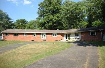 2nd image of 1143 Huffine Rd