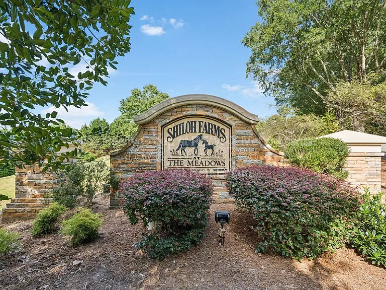 6725 Ridgefield Dr — Photo 37