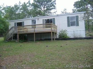 138 Silver Dollar Dr, Hawthorne, FL 32640