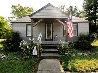 410 College Hill Rd, Waco, KY 40385