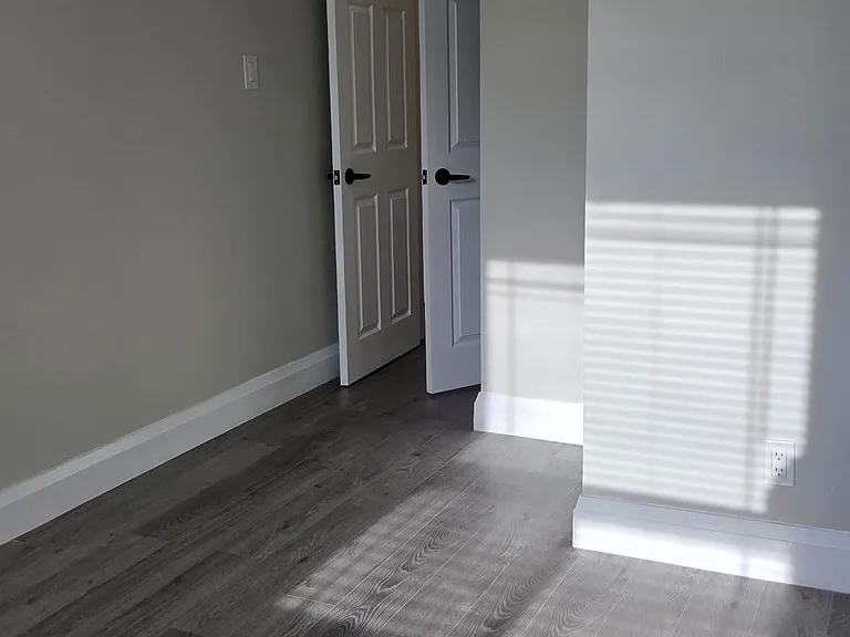 793 Broadview Ave #1 — Photo 33