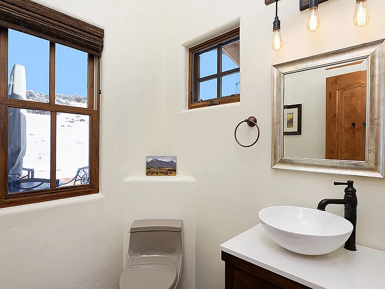 661 Green Meadow Rd — Photo 24