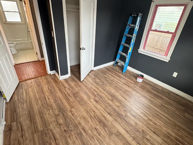 28 York Ave #1 — Photo 6