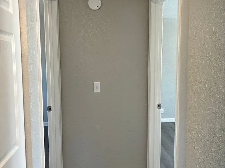 924 S Comstock Rd — Photo 14