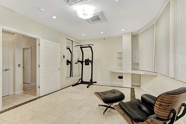 Rented by Douglas Elliman | media 31