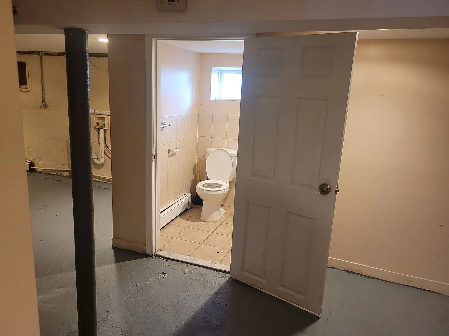 24 Valley St, Newark, NJ 07106 — Photo 2