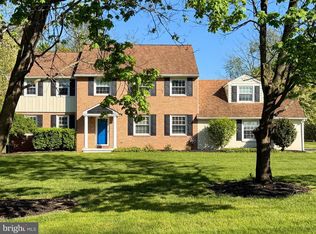 1804 Green Briar Dr, Norristown, PA 19403