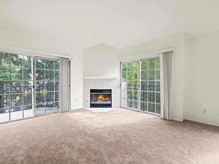 24125 Del Monte Dr #156 — Photo 34