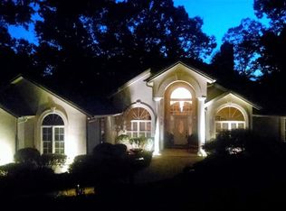 316 Lake Point Ln, Belews Creek, NC 27009