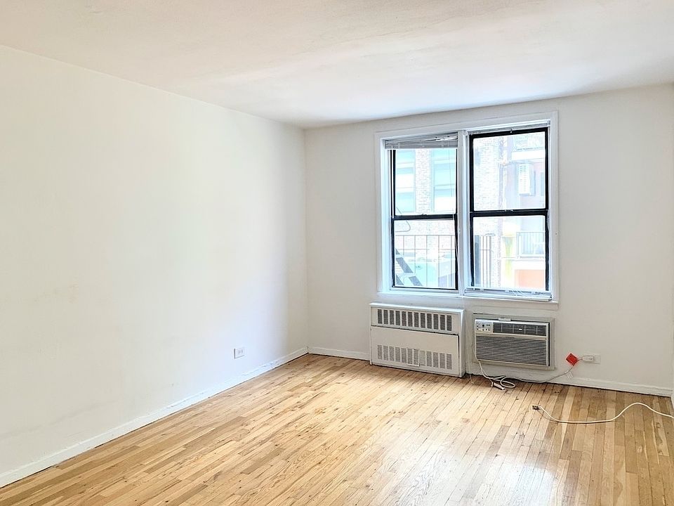 2nd image of 315 E 21st St APT 4J