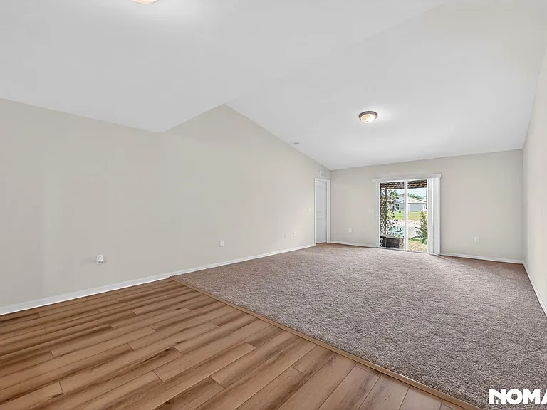 18266 Minorea Ln — Photo 14