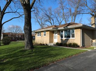 6301 Saratoga Ave, Downers Grove, IL