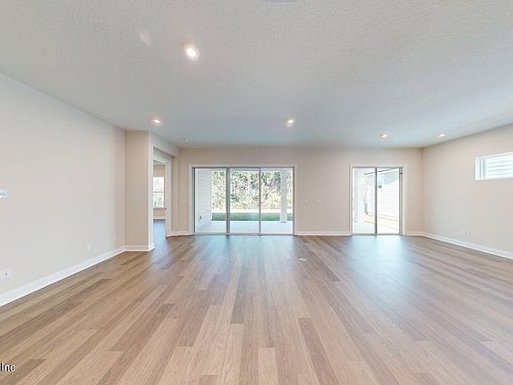 5th image of 87 ADIRONDACK Drive