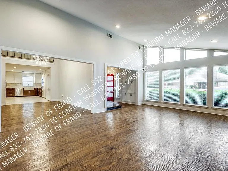 3800 Graphic Pl — Photo 5
