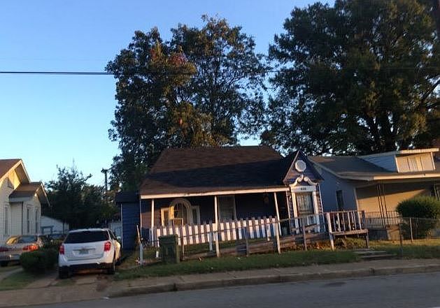 1st image of 606 E Mallory Ave