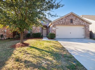 10433 Turning Leaf Trl, Fort Worth, TX 76131