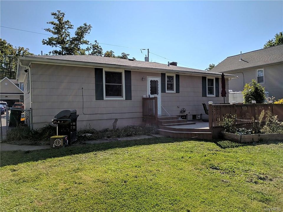 2nd image of 5122 Olympic Ave