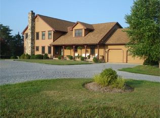 5321 Dundee Rd, Huddleston, VA 24104