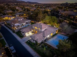 68 Isleworth Dr, Henderson, NV 89052