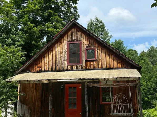 1904 W Hill Rd, Roxbury, VT 05669