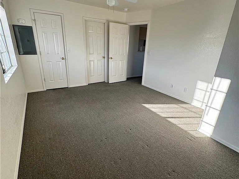 331 Phyllis Dr #2 — Photo 12