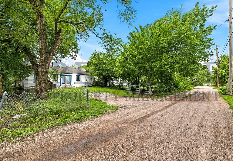 1508 S Meridian Ave — Photo 5