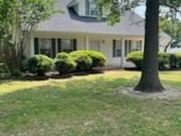 103 Copeland Dr, Caruthersville, MO 63830