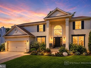 96 Mullen Dr, Sicklerville, NJ 08081