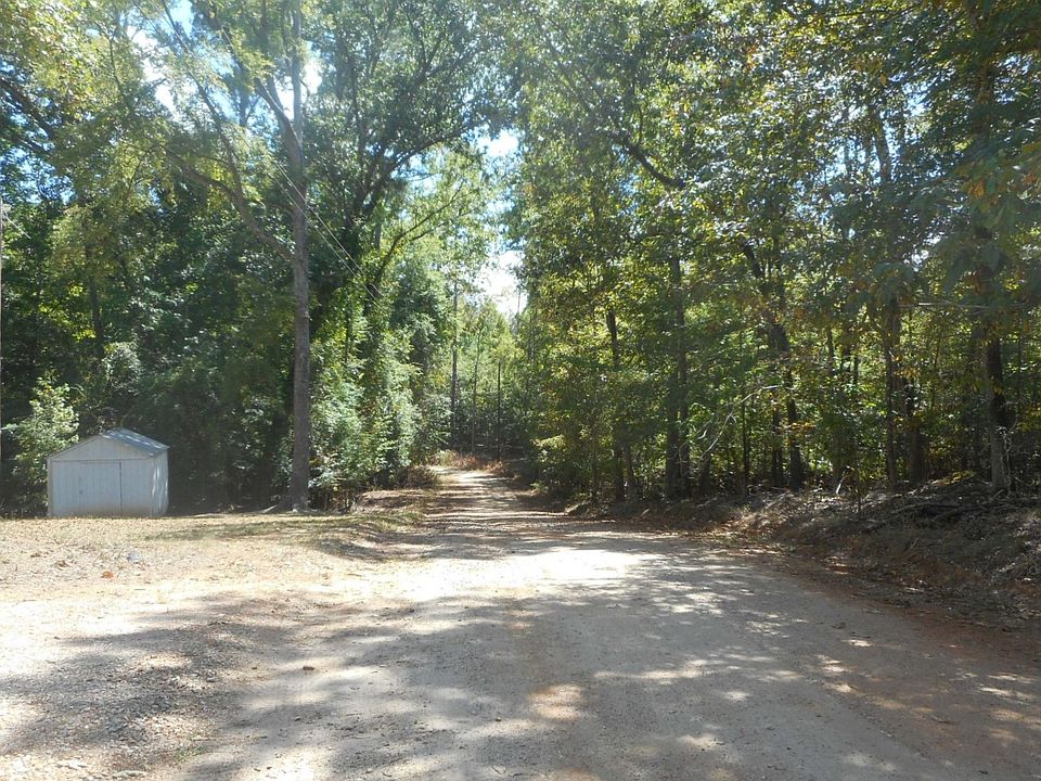 2nd image of 1684 Wildwood Cove Rd
