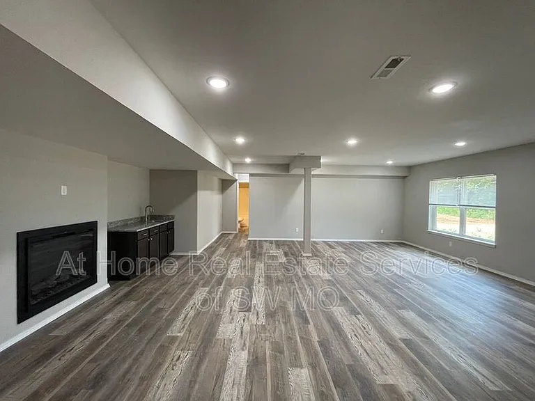 3897 W Linwood St — Photo 13
