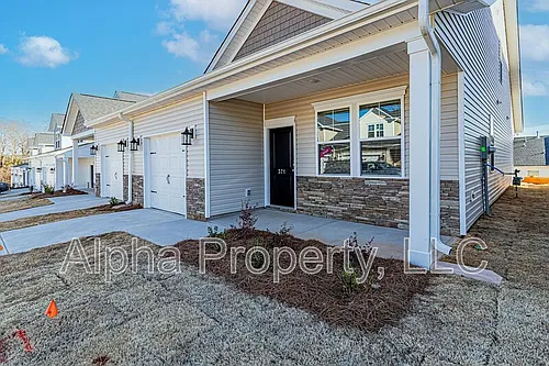371 Highline Trl Photo 1