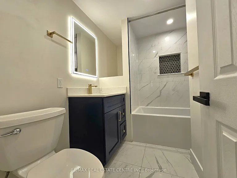 834 Westminster Dr S #MAIN — Photo 18