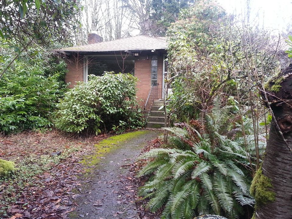 1st image of 16714 SE 45th St