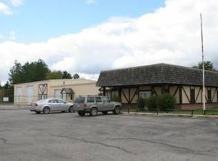 1604 Calkins Dr, Gaylord, MI 49735