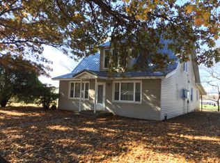 315 N Julia St, Thayer, KS 66776